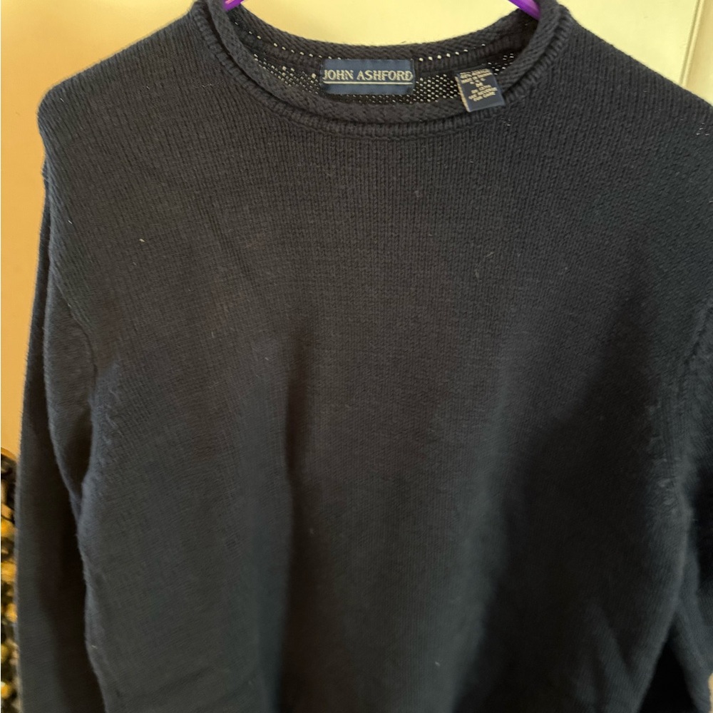 John Ashford Men's Classic Black Crewneck Sweater